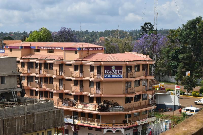 Tickles Hotel Nyeri Ngoại thất bức ảnh